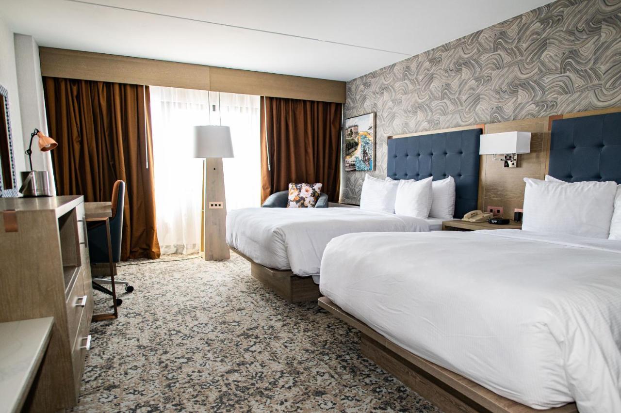 מלון Doubletree By Hilton פוקיפסי מראה חיצוני תמונה