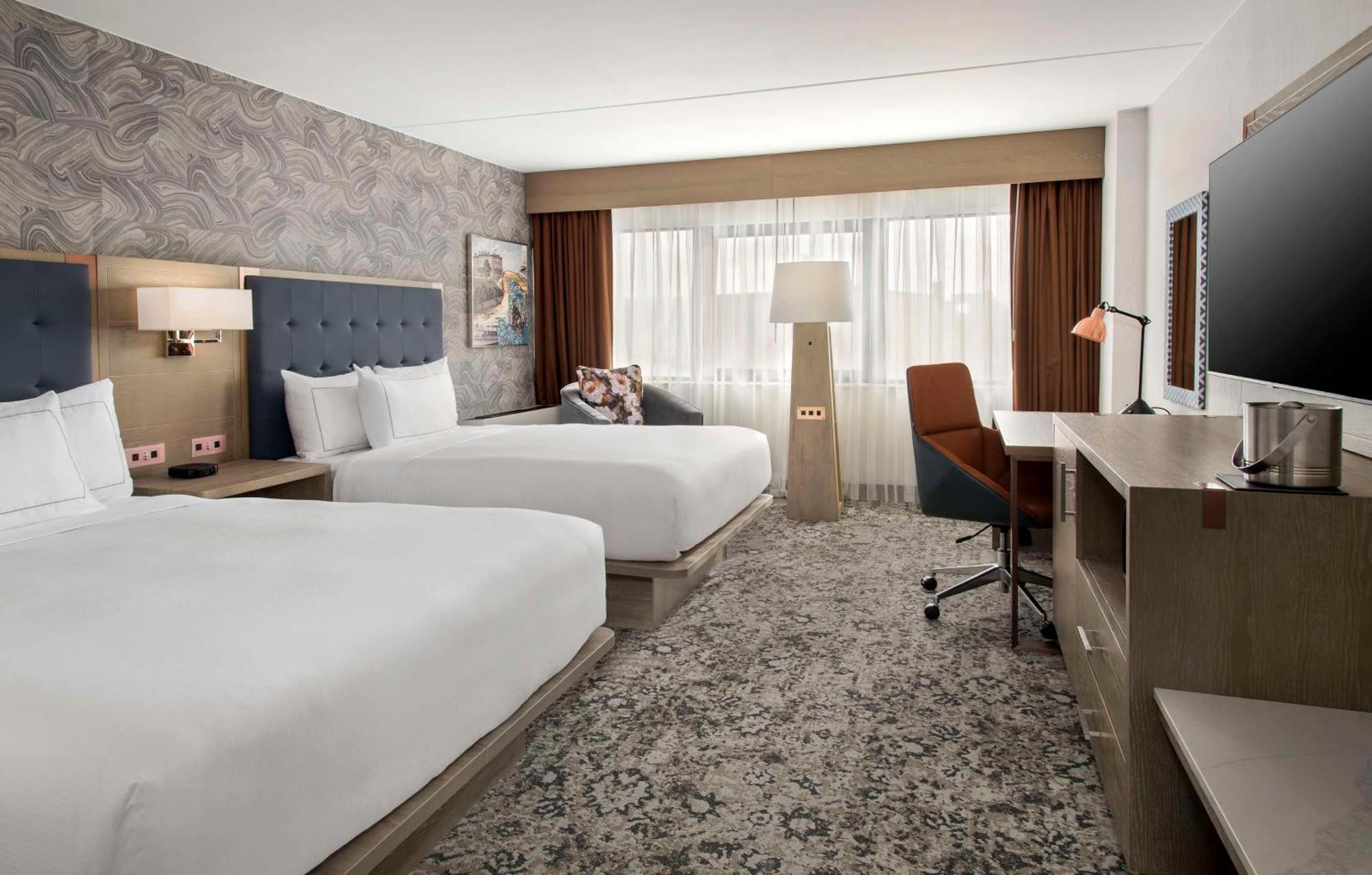 מלון Doubletree By Hilton פוקיפסי מראה חיצוני תמונה