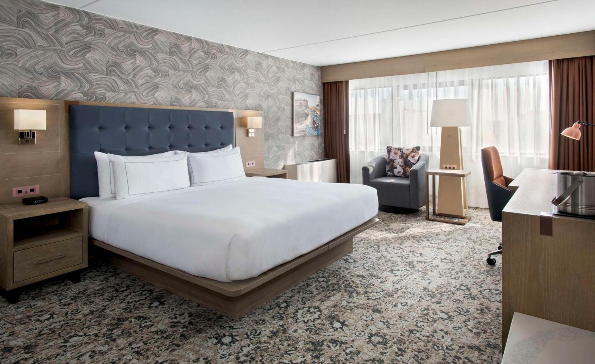 מלון Doubletree By Hilton פוקיפסי מראה חיצוני תמונה