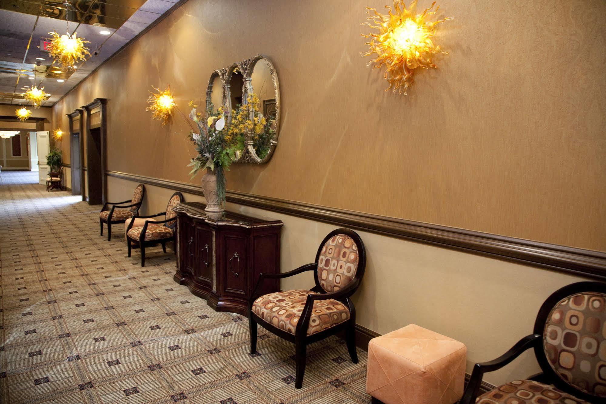 מלון Doubletree By Hilton פוקיפסי מראה חיצוני תמונה
